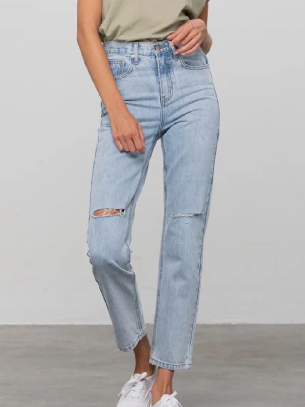 Insane Gene Women’s Light Blue High-Waist Tapered Cropped Straight Jeans 9 28W